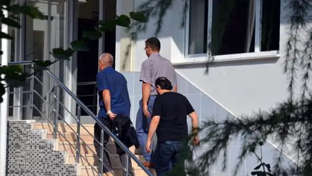  FETÖ-PDY operasyonunda 5 öğretmene gözaltı