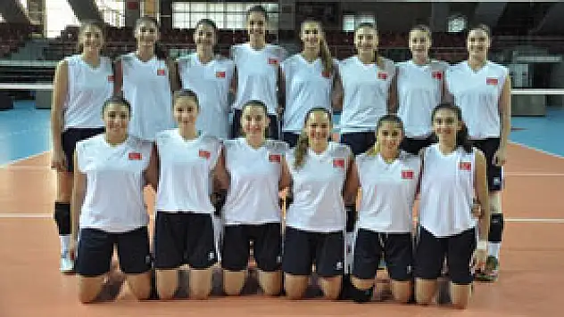 Genç Kızlar Bosna Hersek'e Gitti!