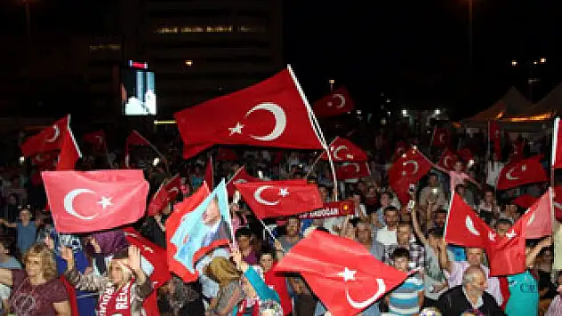 Samsun'da demokrasi nöbeti