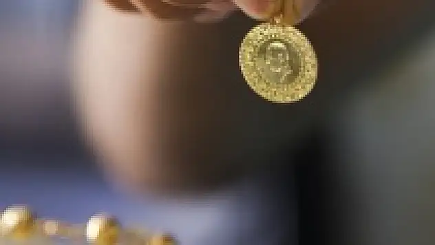 Çeyrek altın 214 lira oldu