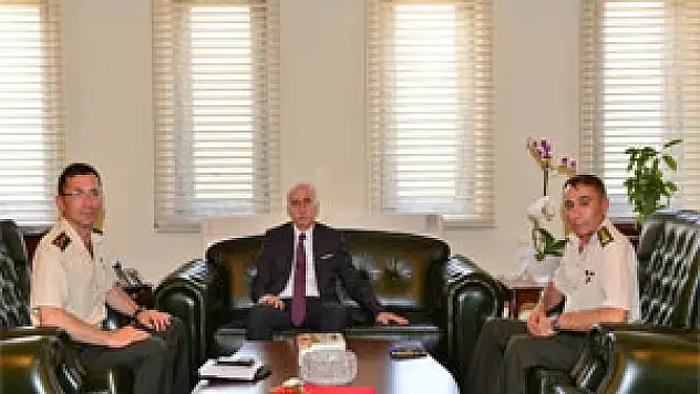 Yeni Garnizon Komutanı Vali Şahin'i ziyaret etti