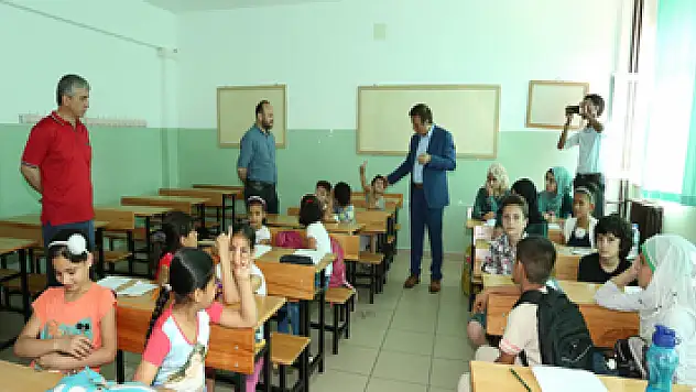 Canik'ten yabancı misafirlere Türkçe kursu