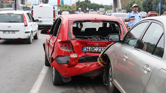 Zincirleme kaza: 4 yaralı