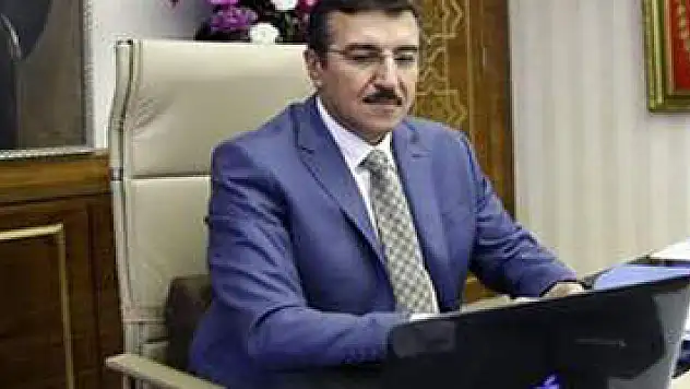 İşleri Yolunda Gitmeyen Esnafa 10 Ay İşsizlik Maaşı verilecek