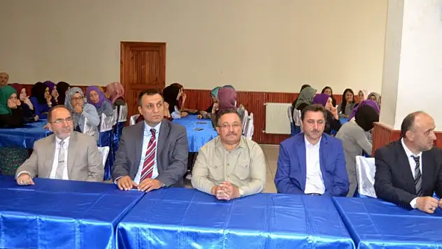 Şehit okulundan şehitleri anma programı