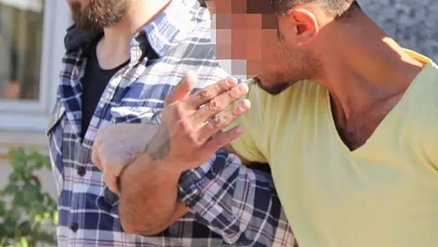  11 paket bonzai ile yakalandı