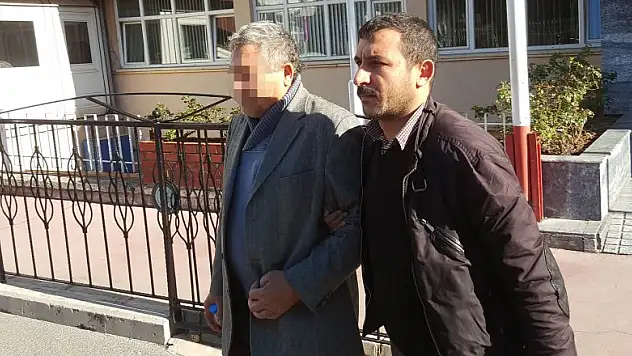 Baba, oğlu ve gelini uyuşturucudan gözaltına alındı