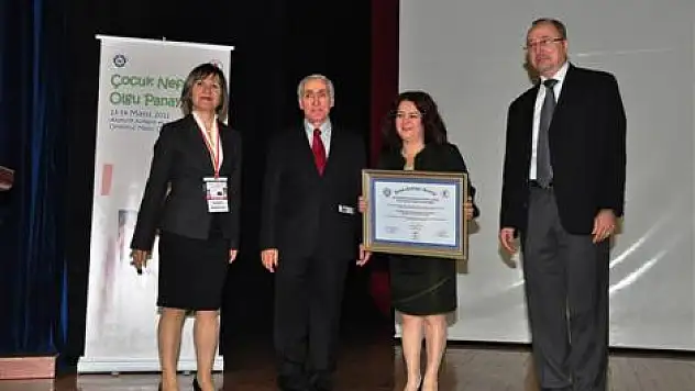 Çocuk Nefroloji olgu panayırı