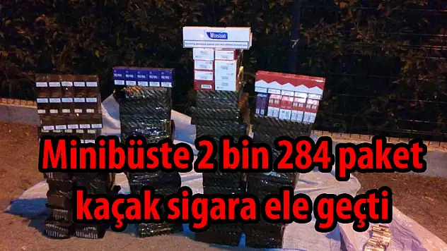 Minibüste 2 bin 284 paket kaçak sigara ele geçti: 2 gözaltı