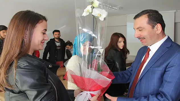 Öğrencilerden başkana teşekkür