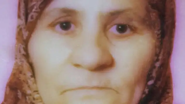 Cenazeye gittiler, dönüşte annelerini ölmüş buldular