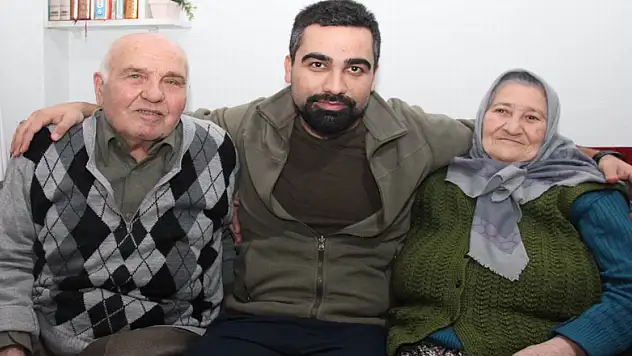 11 arkadaşını şehit veren gazi, baba ocağında!