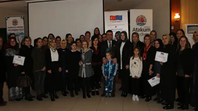 Atakum'un üreten kadınlarına iletişim semineri