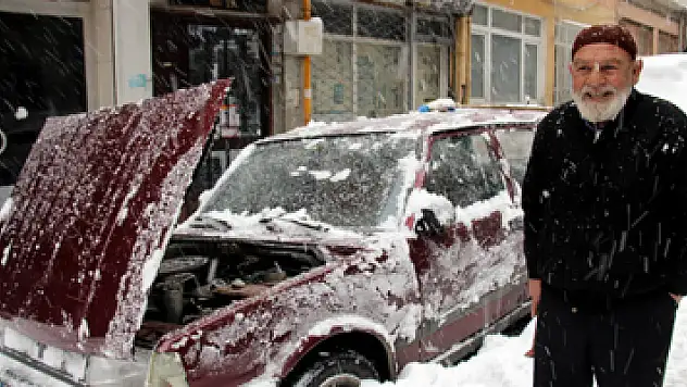 Türkiye'yi gezdi, Samsun'da mahsur kaldı