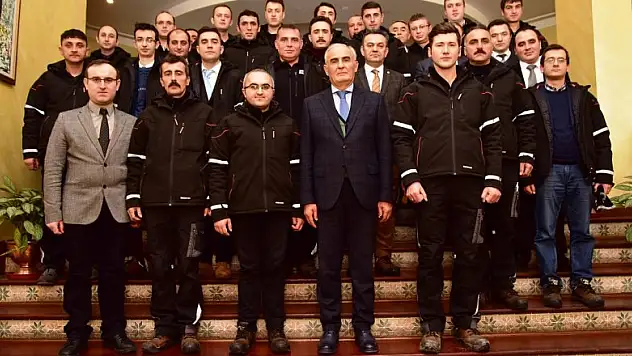 'GÜZEL BİR GELECEK UMUDU BİZLERİ AYAKTA TUTUYOR'