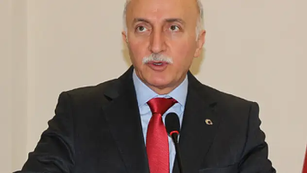 Vali Şahin : 'İstişare eden yanılmaz'