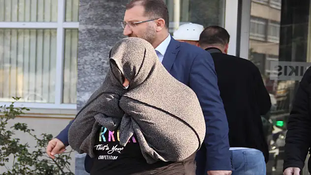 Samsun'da cüzdan hırsızlığı zanlısı kadın yakalandı