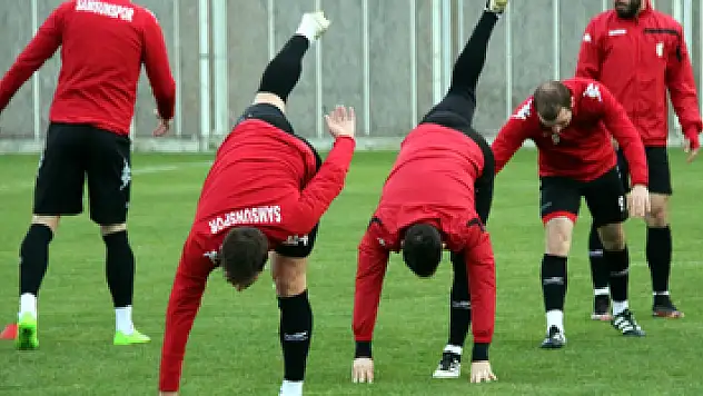 'İlk yarıdaki takım ile bu takım arasında dağlar kadar fark var'