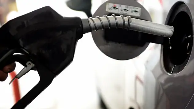 Benzin ve motorine zam geliyor