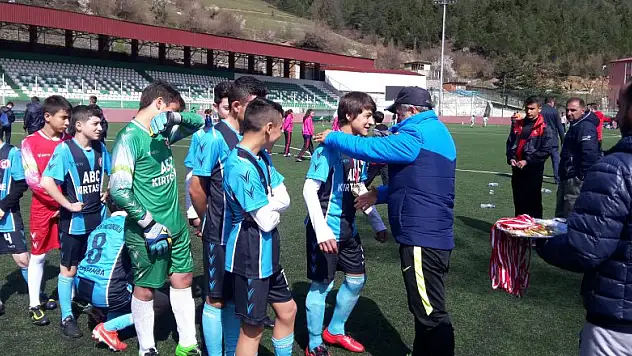 Çarşamba Atatürk Orta Okulu Türkiye yarı finallerinde