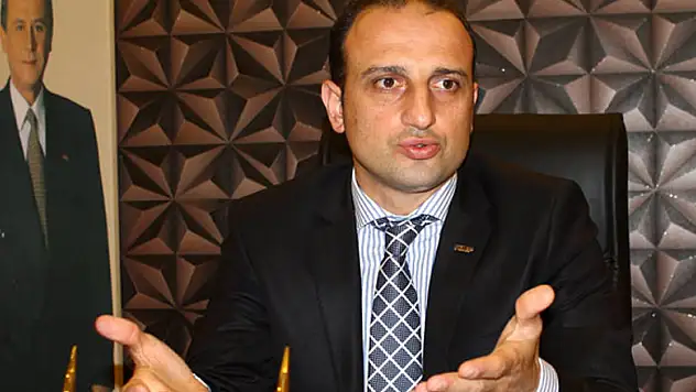 MHP'de eski başkan istifa etti!