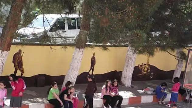 ŞNP' de İhata duvarı büyülüyor