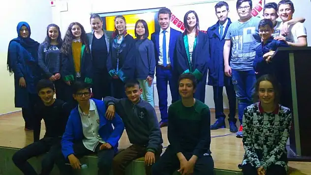  Öğrencilere avukatlık mesleği tanıtıldı