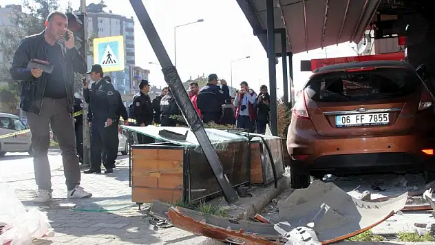 Samsun'da feci kaza: 1 ölü, 5 yaralı