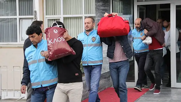  Türkiye'nin en büyük fuhuş operasyonu zanlıları adliyede