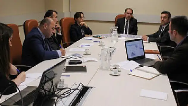 Öncel, ulaşım konusundaki çalışmaları inceledi