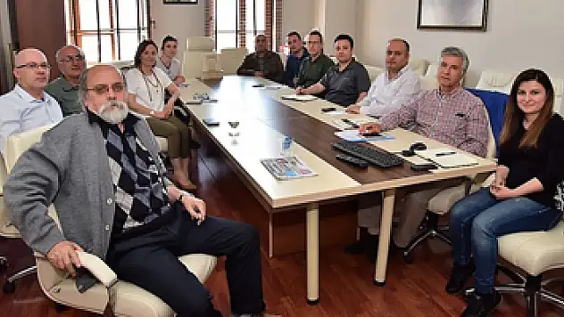 Kurtuluş Yolu şekilleniyor