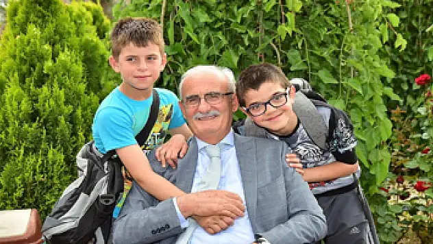 Başkan Yılmaz: 'Hizmeti ibadet bilerek bu işe girdik'