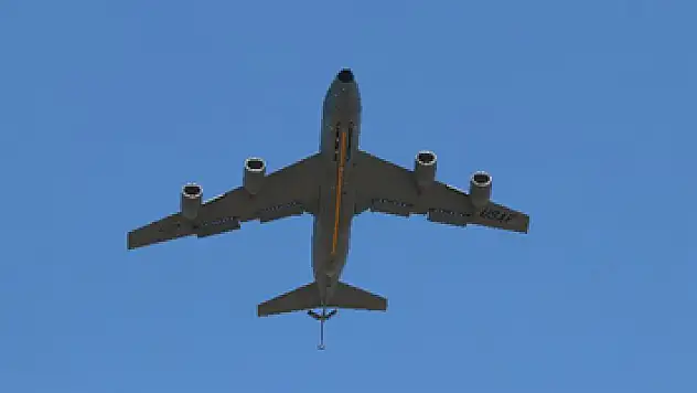 Alman uçakları çekiliyor denilen İncirlik'te hareketlilik