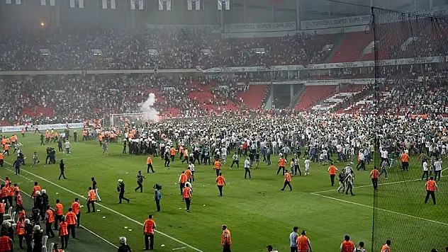 Süper Kupa maçında ki pankartına soruşturma