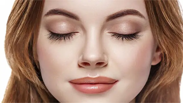 Burun estetiğinde açık ve kapalı rinoplasti yönteminin önemi