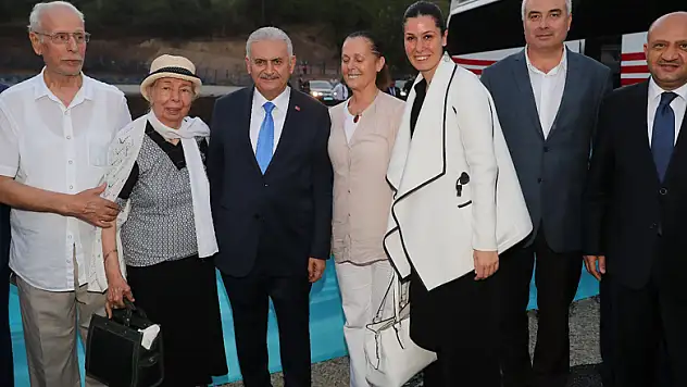 Karaaslan Depremin Yıldönümünde Kocaeli'de