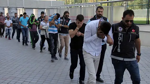  Samsun'da uyuşturucu ticaretinden 10 kişi adliyeye sevk edildi