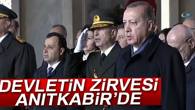 Devletin zirvesi Anıtkabir'de