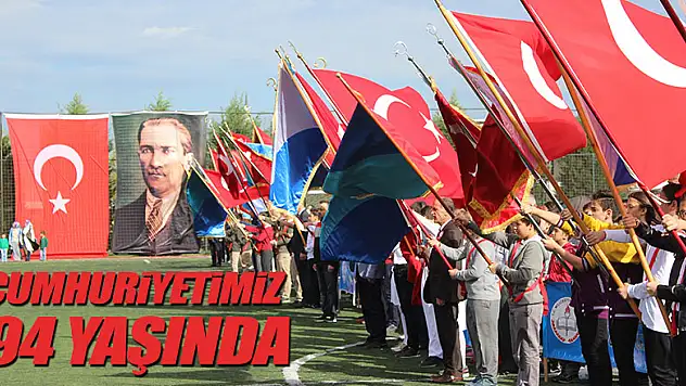 Türkiye Cumhuriyeti 94 Yaşında