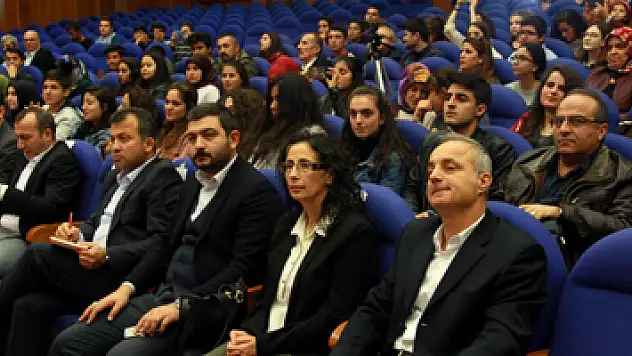 Genç afet gönüllüleri bilgide yarıştı