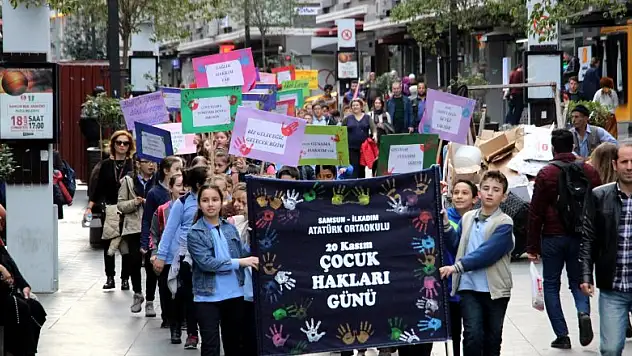 Minik öğrenciler, çocuk hakları için yürüdü