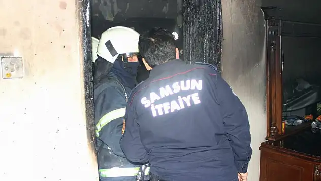 Yangında 3 kişilik aile ölümden döndü