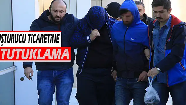 Uyuşturucu ticaretine 3 tutuklama