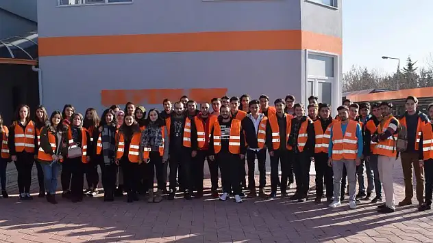 Mühendis adaylarına teknik gezi