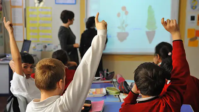 ÖĞRENCİ BAŞINA 7 BİN 449 LİRA HARCANIYOR