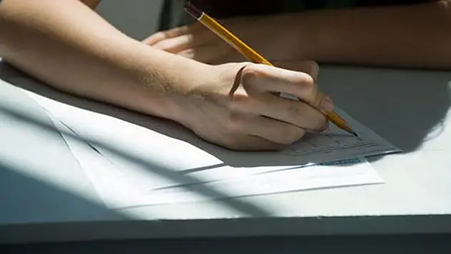 MEB'ten liseye girişte örnek sorular bugün paylaşılacak