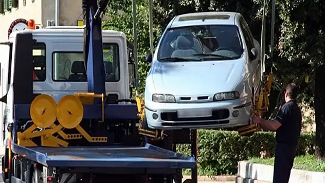 Çekilen araçlara KDK'dan inceleme