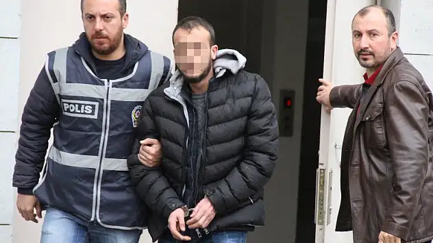 Hırsızlık suçundan 4 yıl 7 ay hapsi bulunan genç yakalandı