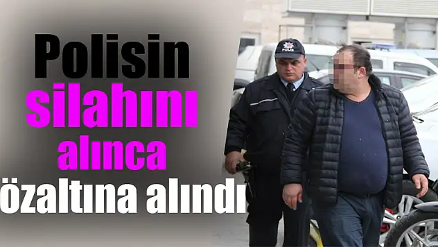 Polisin tuvalette unuttuğu silahı alınca gözaltına alındı