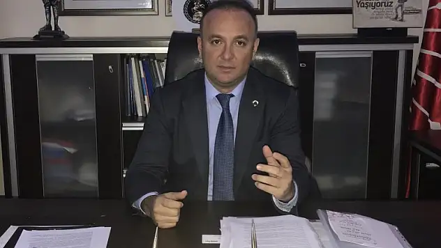 AKCAGÖZ'DEN VALİ'YE ÖVGÜ